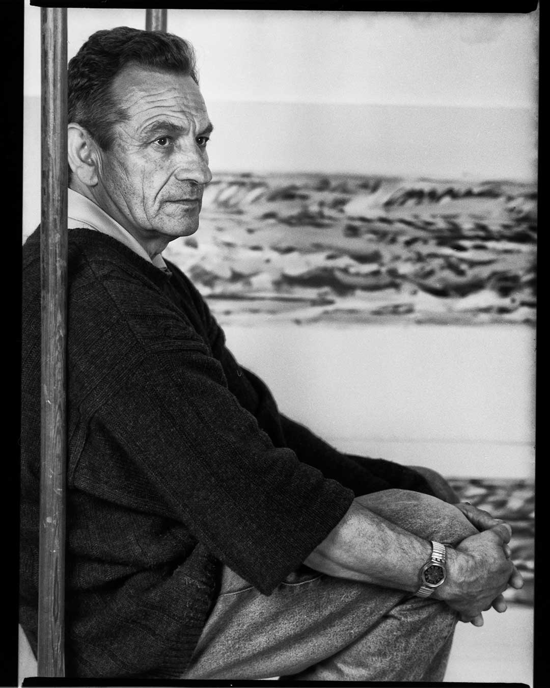 ritratto uomo seduto