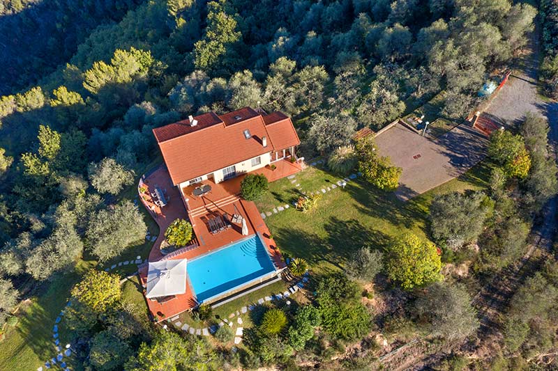 Servizi fotografici immobiliari - drone photography, villa entroterra - Liguria